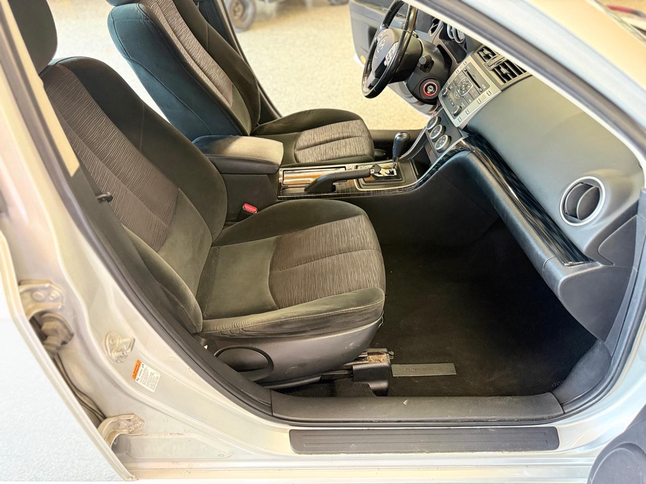 Mazda MAZDA6 4dr Sdn Auto i Touring Plus 2010