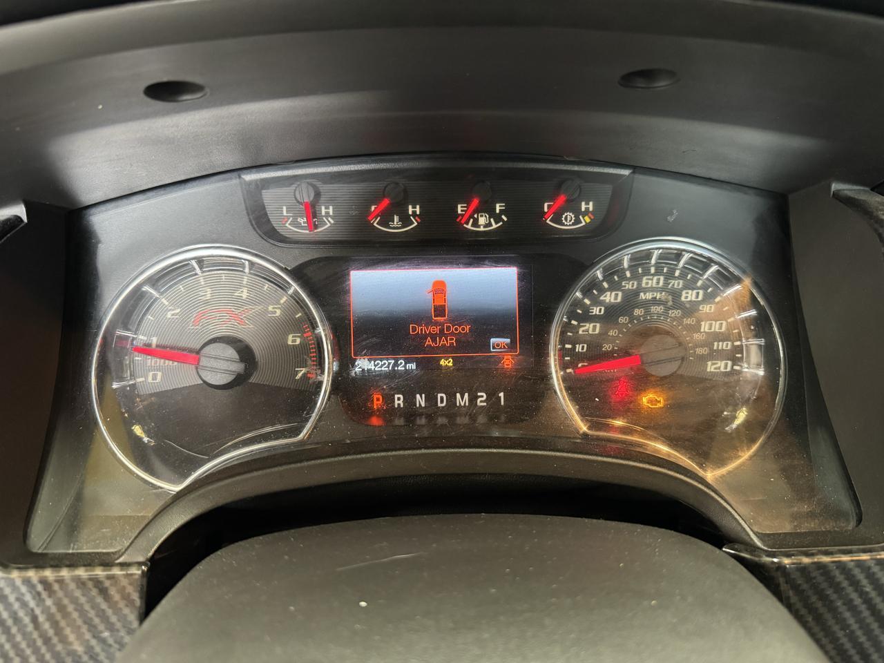 Ford F-150 4WD SuperCrew 145" XL 2014