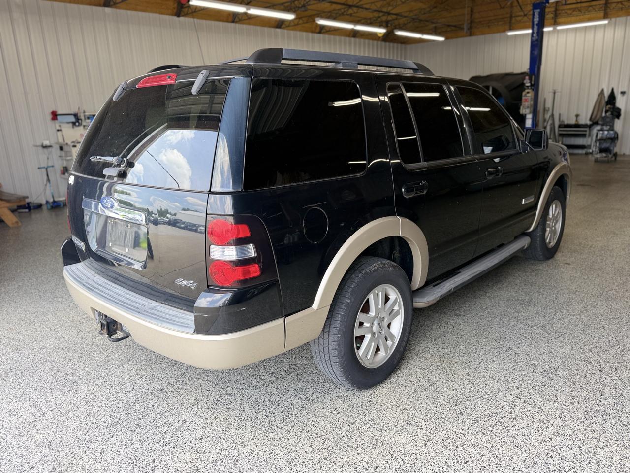Ford Explorer 4WD 4dr V6 Eddie Bauer 2008