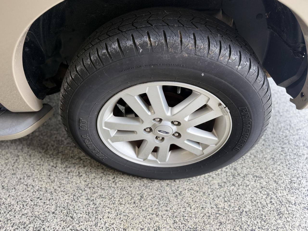 Ford Explorer 4WD 4dr V6 Eddie Bauer 2008