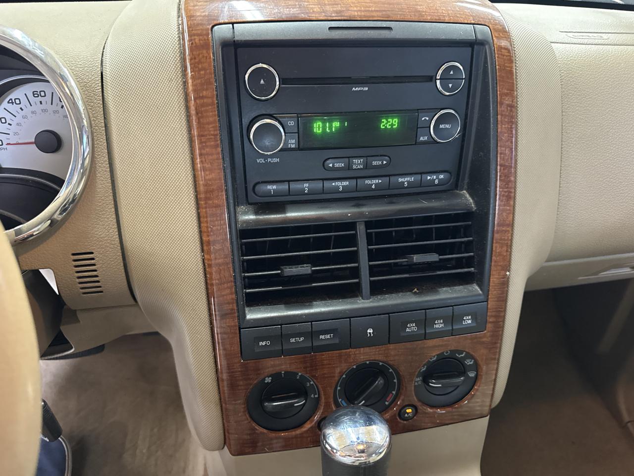 Ford Explorer 4WD 4dr V6 Eddie Bauer 2008