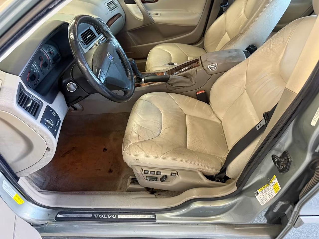 Volvo S60 4dr Sdn 2.5T FWD 2008