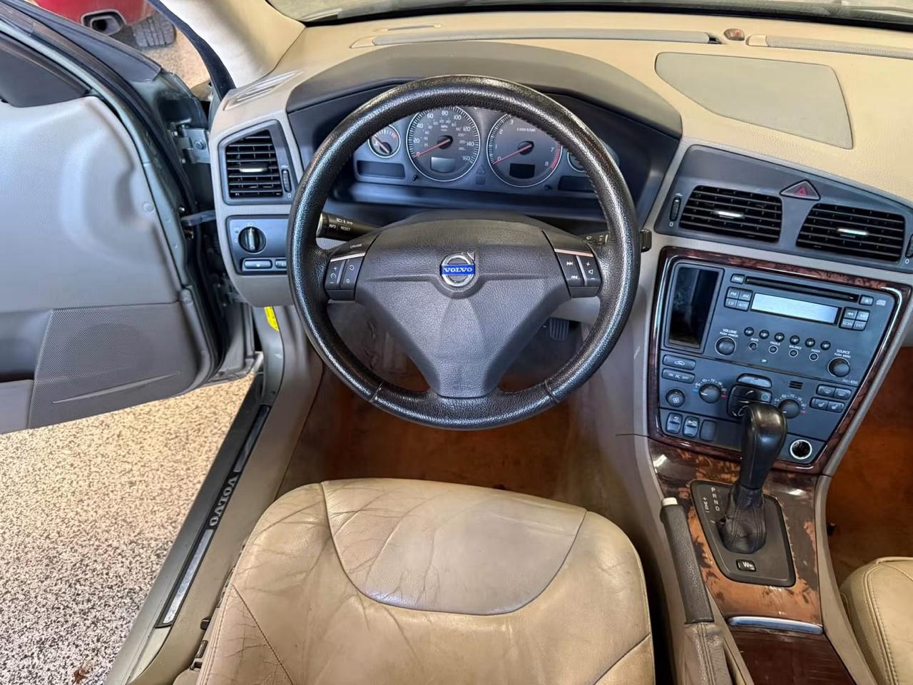 Volvo S60 4dr Sdn 2.5T FWD 2008