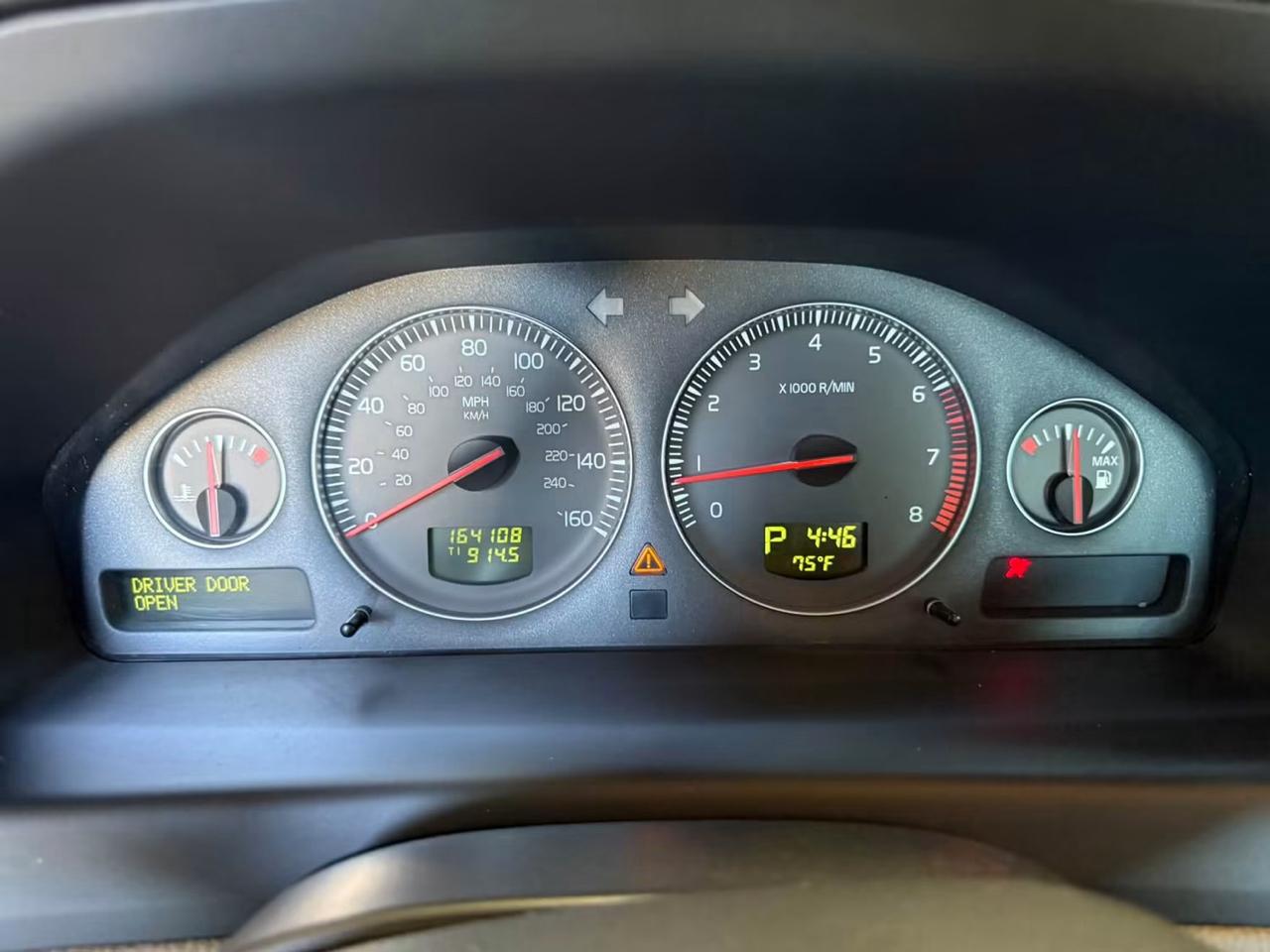 Volvo S60 4dr Sdn 2.5T FWD 2008