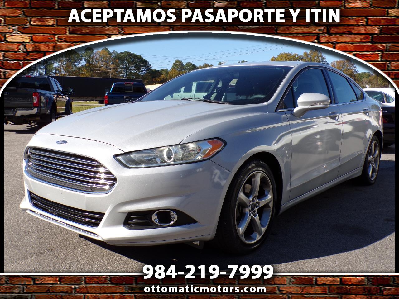 2015 Ford Fusion SE