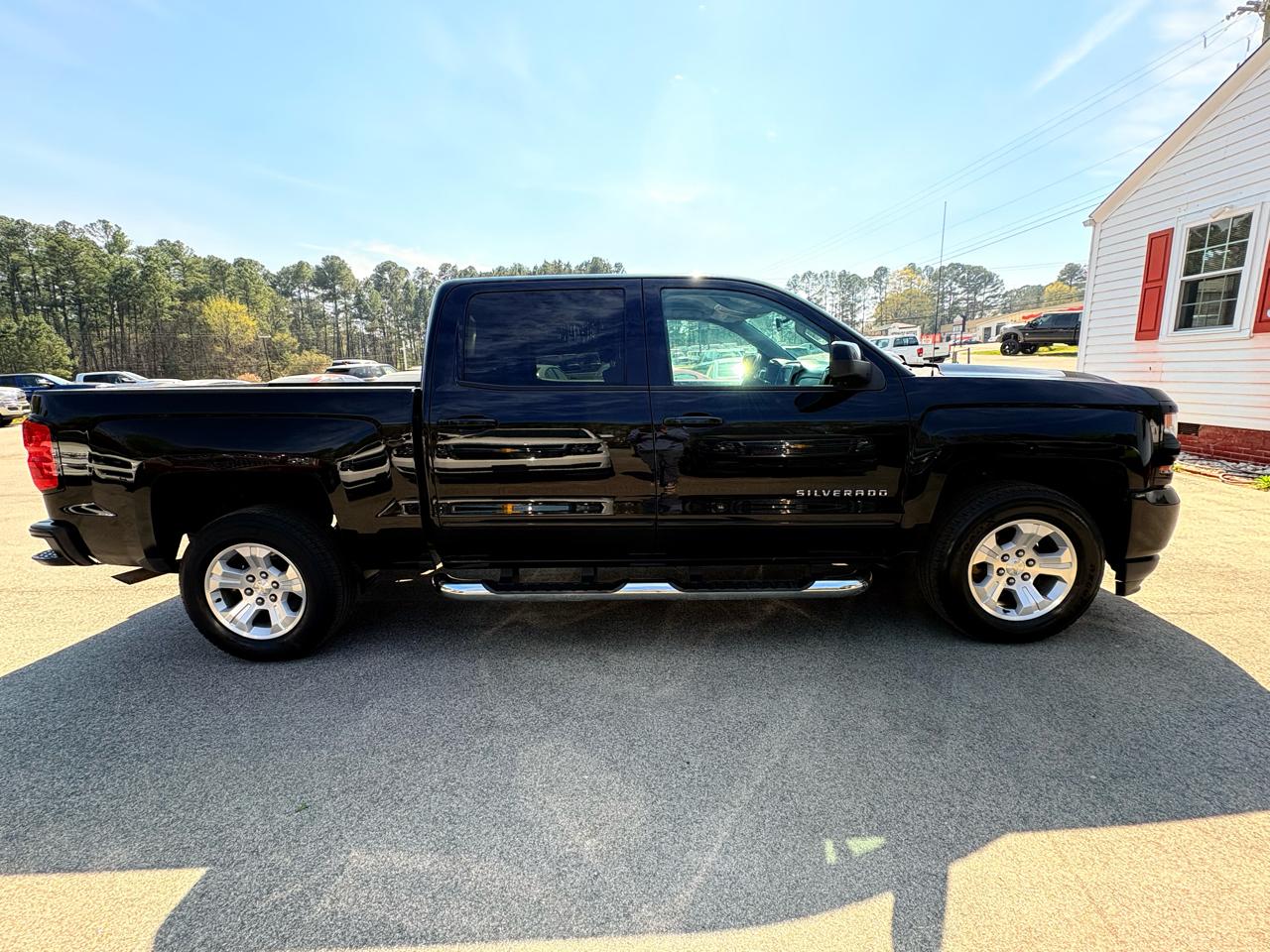 Chevrolet Silverado 1500 LT Z71 Crew Cab 4WD 2017
