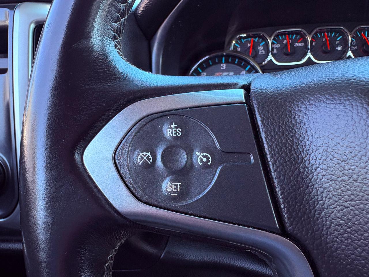 Chevrolet Silverado 1500 LT Z71 Crew Cab 4WD 2017