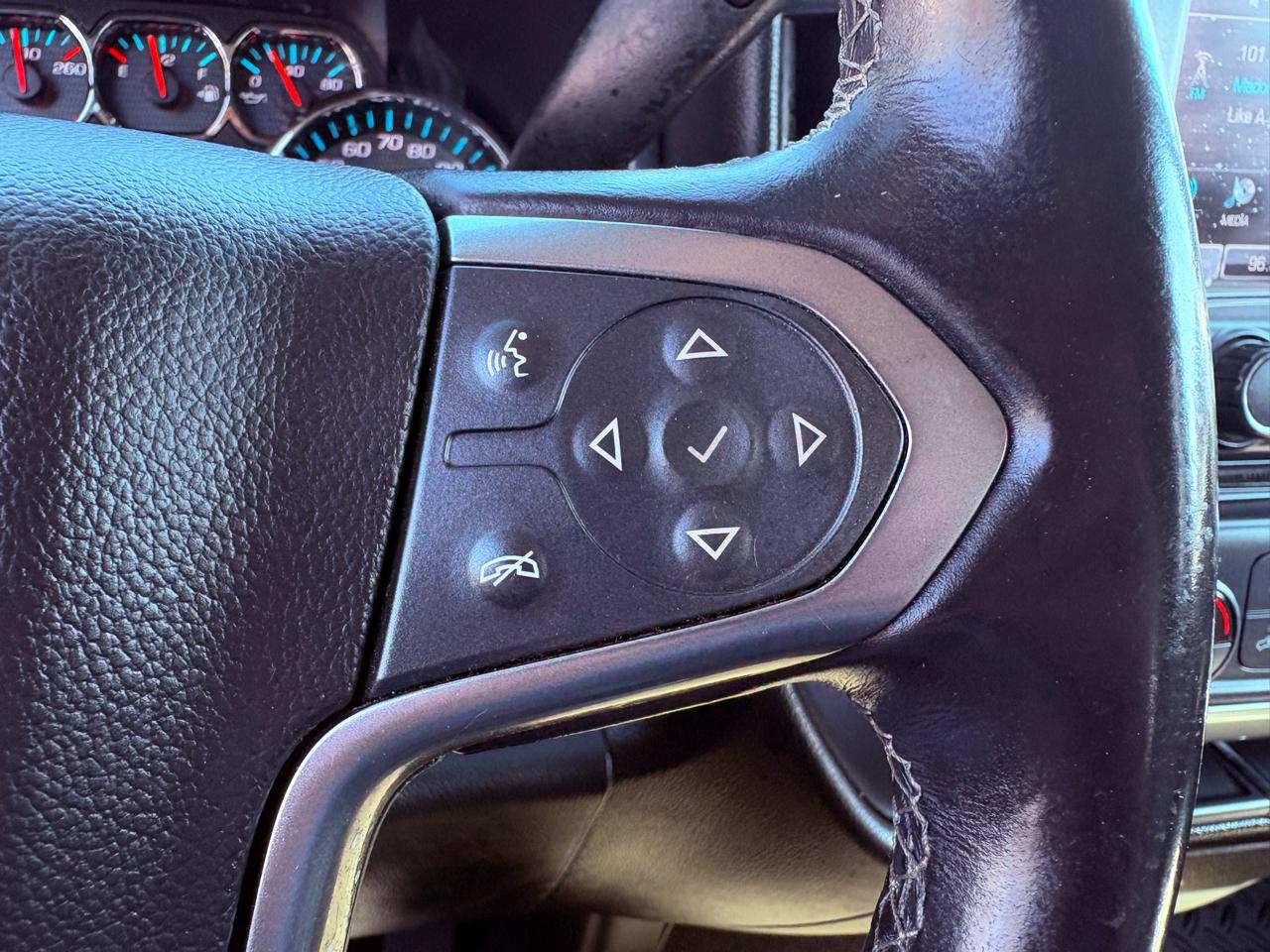 Chevrolet Silverado 1500 LT Z71 Crew Cab 4WD 2017