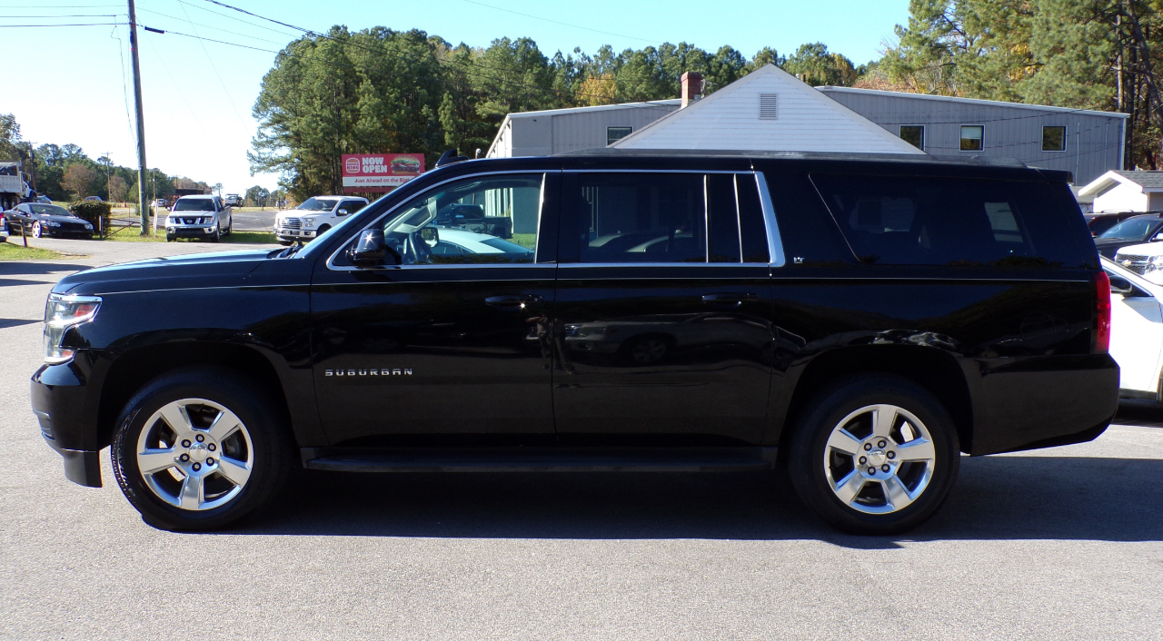 Chevrolet Suburban LT 4WD 2016 Chevrolet Suburban LT 4WD 2016
