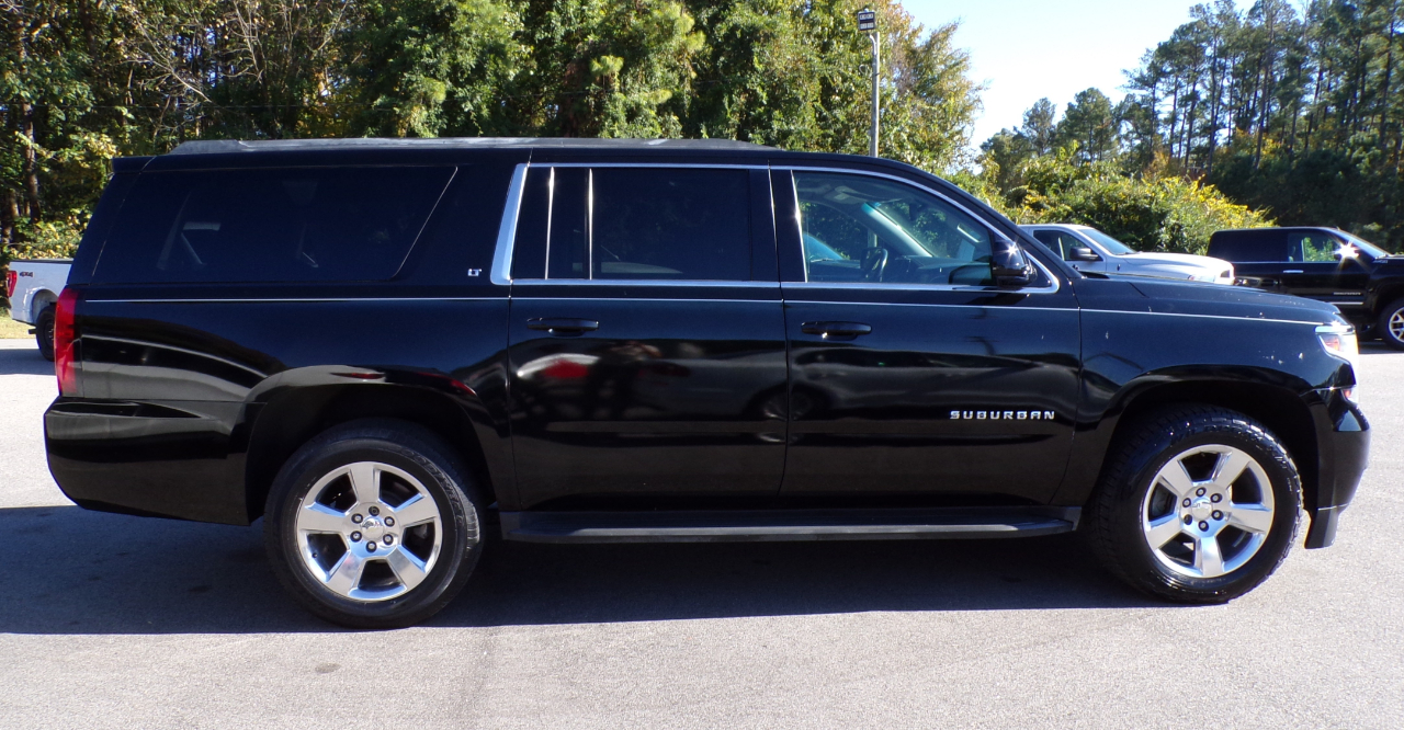 Chevrolet Suburban LT 4WD 2016 Chevrolet Suburban LT 4WD 2016