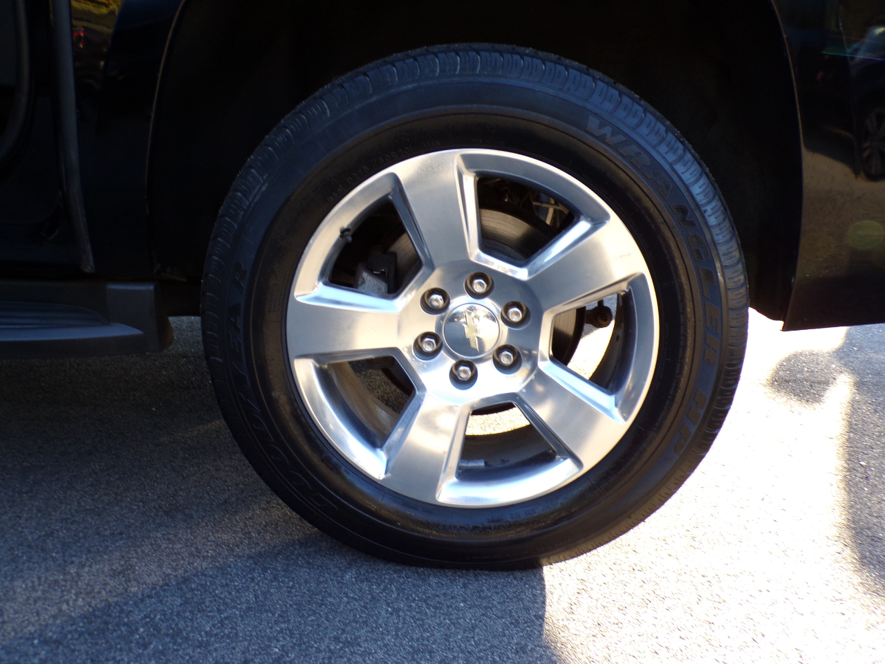 Chevrolet Suburban LT 4WD 2016 Chevrolet Suburban LT 4WD 2016
