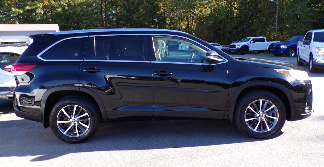 Toyota Highlander XLE AWD V6 2018 Toyota Highlander XLE AWD V6 2018