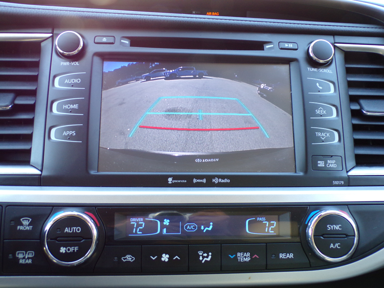 Toyota Highlander XLE AWD V6 2018 Toyota Highlander XLE AWD V6 2018