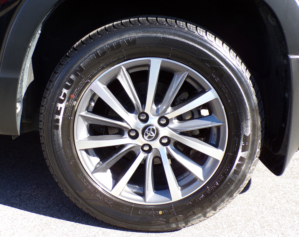 Toyota Highlander XLE AWD V6 2018 Toyota Highlander XLE AWD V6 2018