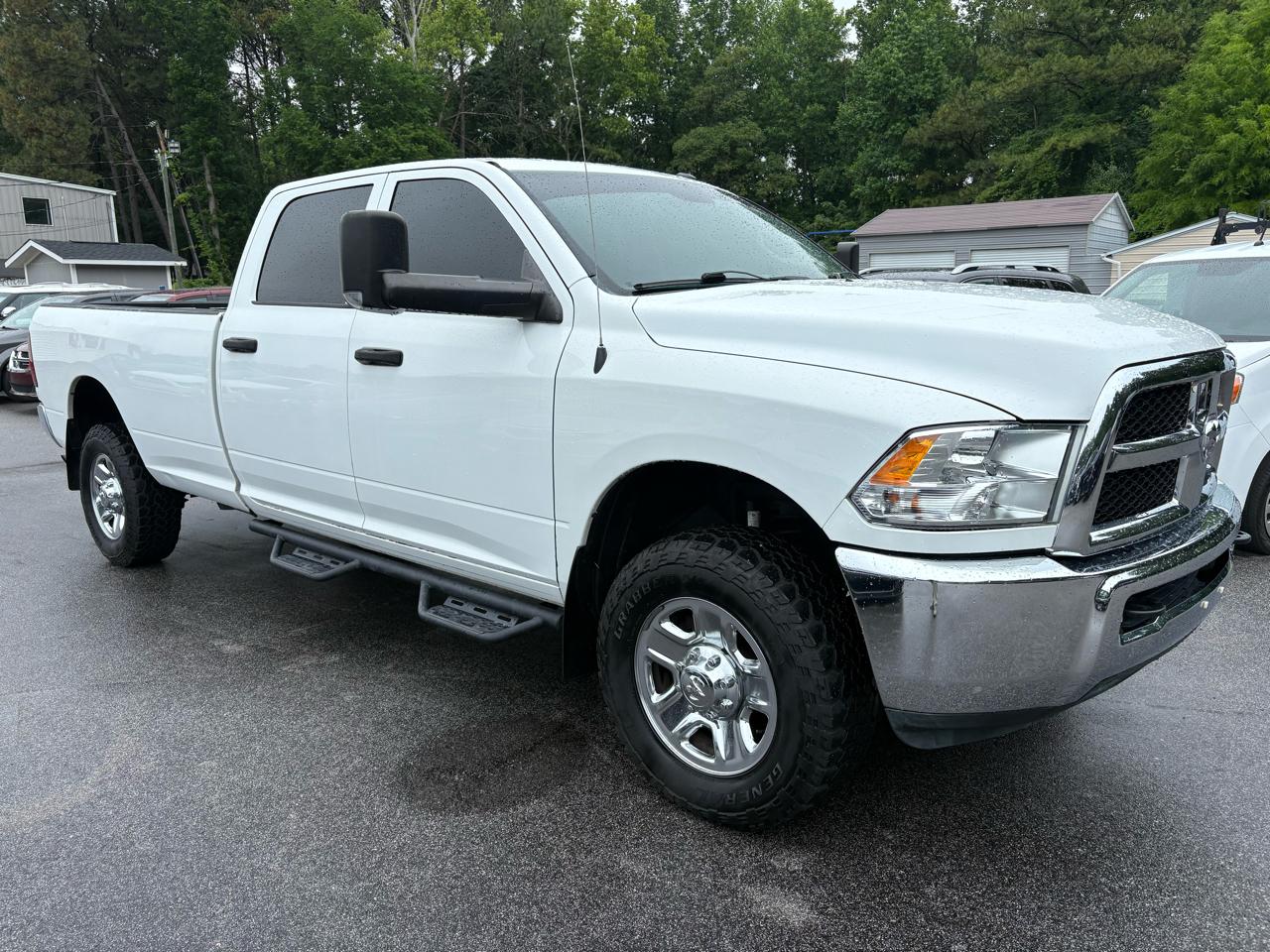 RAM 2500 Tradesman Crew Cab LWB 4WD 2015