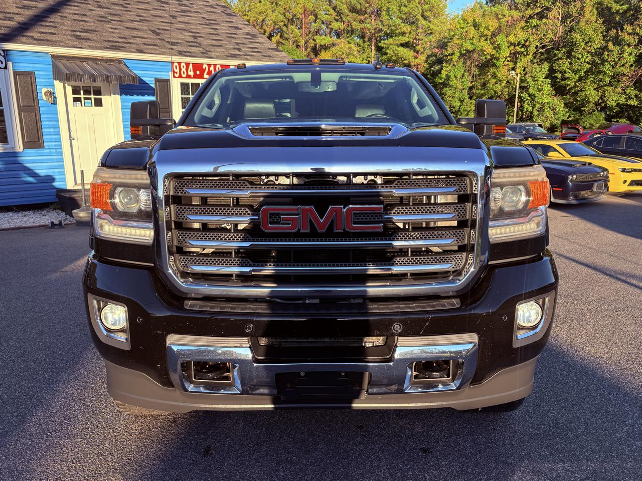 GMC Sierra 2500HD SLT Crew Cab 4WD 2017