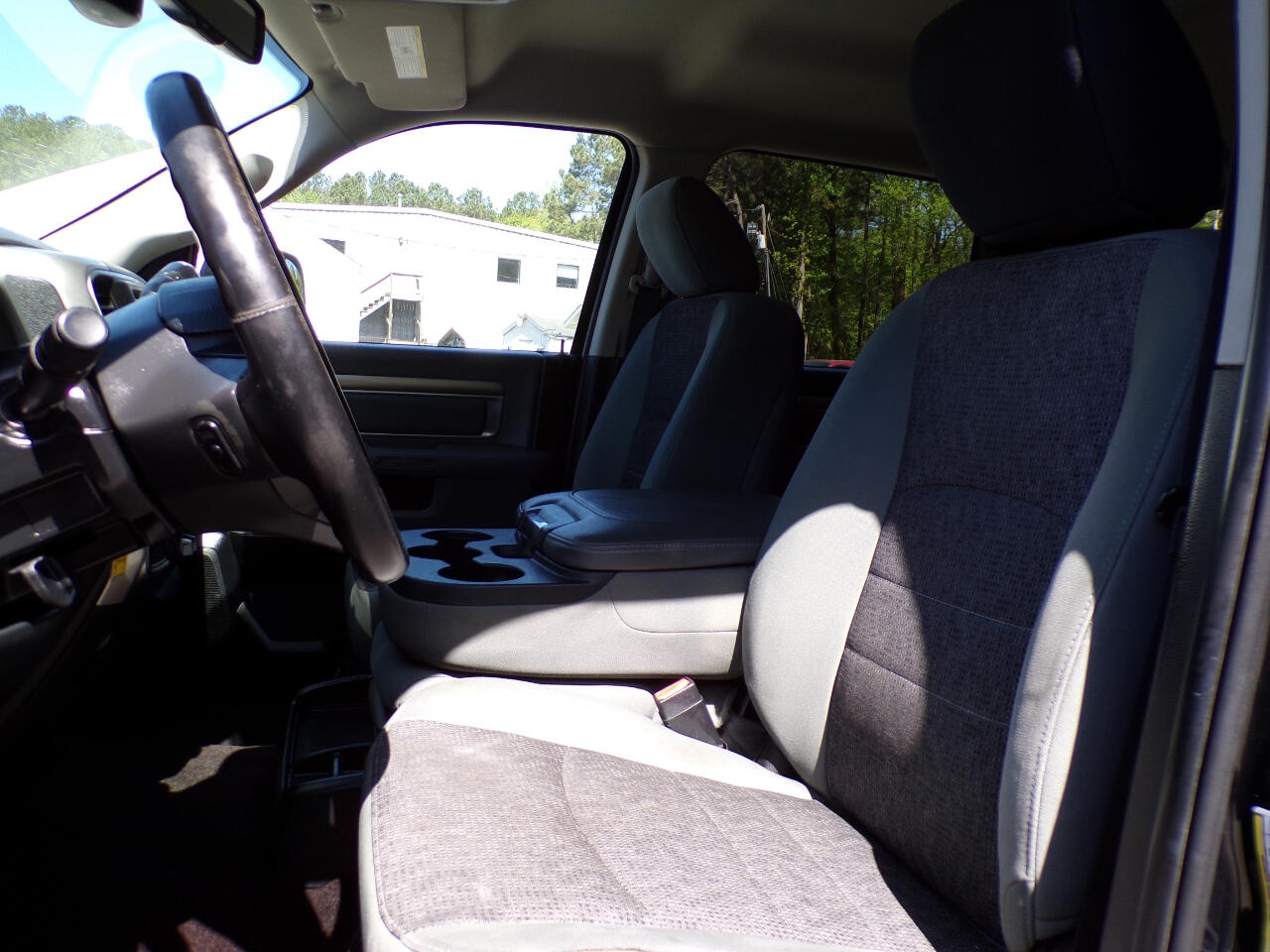 RAM 2500 Big Horn 4x4 Crew Cab 8' Box 2016 RAM 2500 Big Horn 4x4 Crew Cab 8' Box 2016