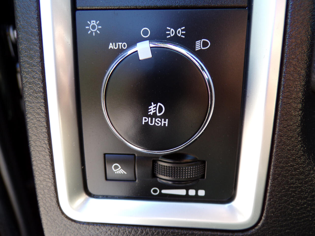 RAM 2500 Big Horn 4x4 Crew Cab 8' Box 2016 RAM 2500 Big Horn 4x4 Crew Cab 8' Box 2016