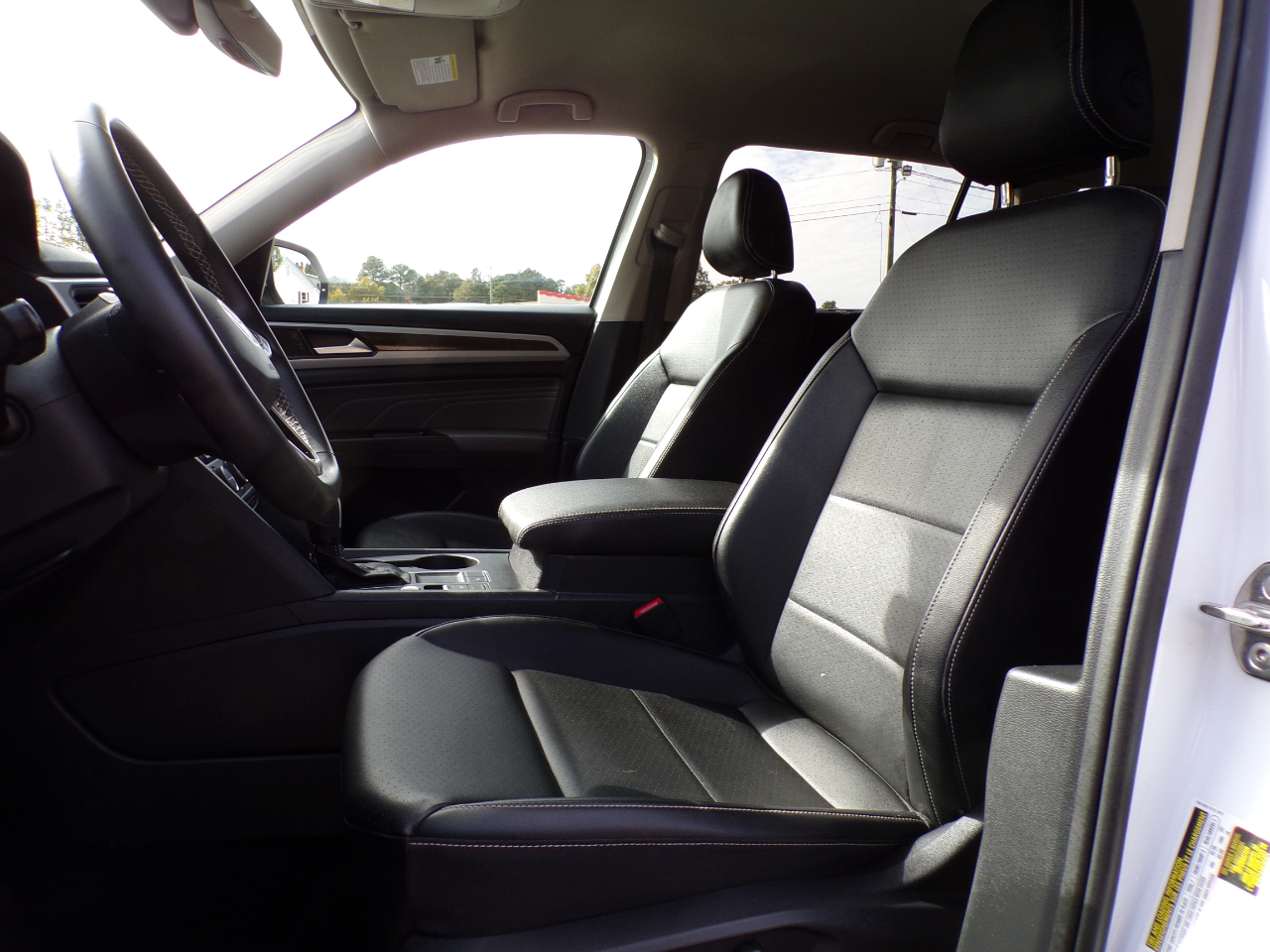 Volkswagen Atlas V6 SE w/Technology 2021 Volkswagen Atlas V6 SE w/Technology 2021