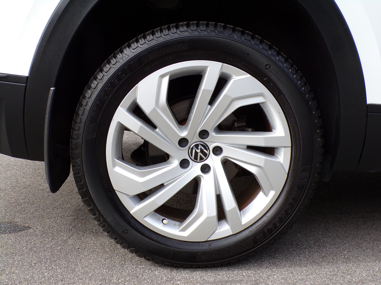 Volkswagen Atlas V6 SE w/Technology 2021 Volkswagen Atlas V6 SE w/Technology 2021