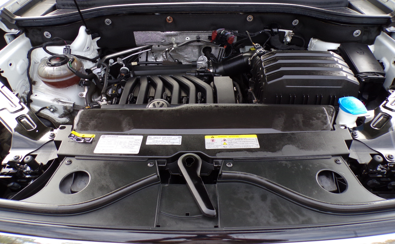 Volkswagen Atlas V6 SE w/Technology 2021 Volkswagen Atlas V6 SE w/Technology 2021