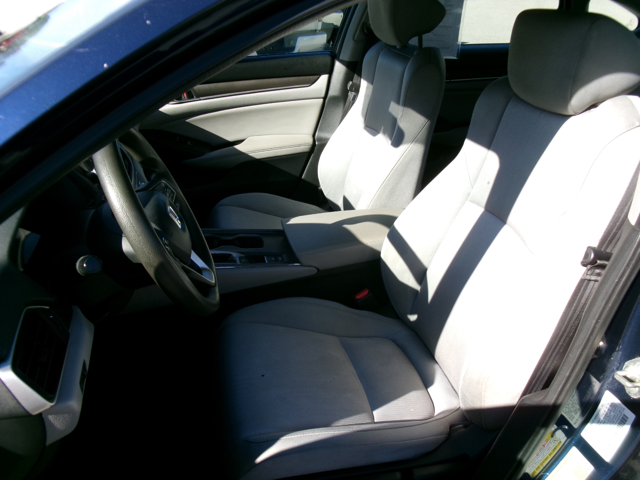 Honda Accord LX CVT 2019