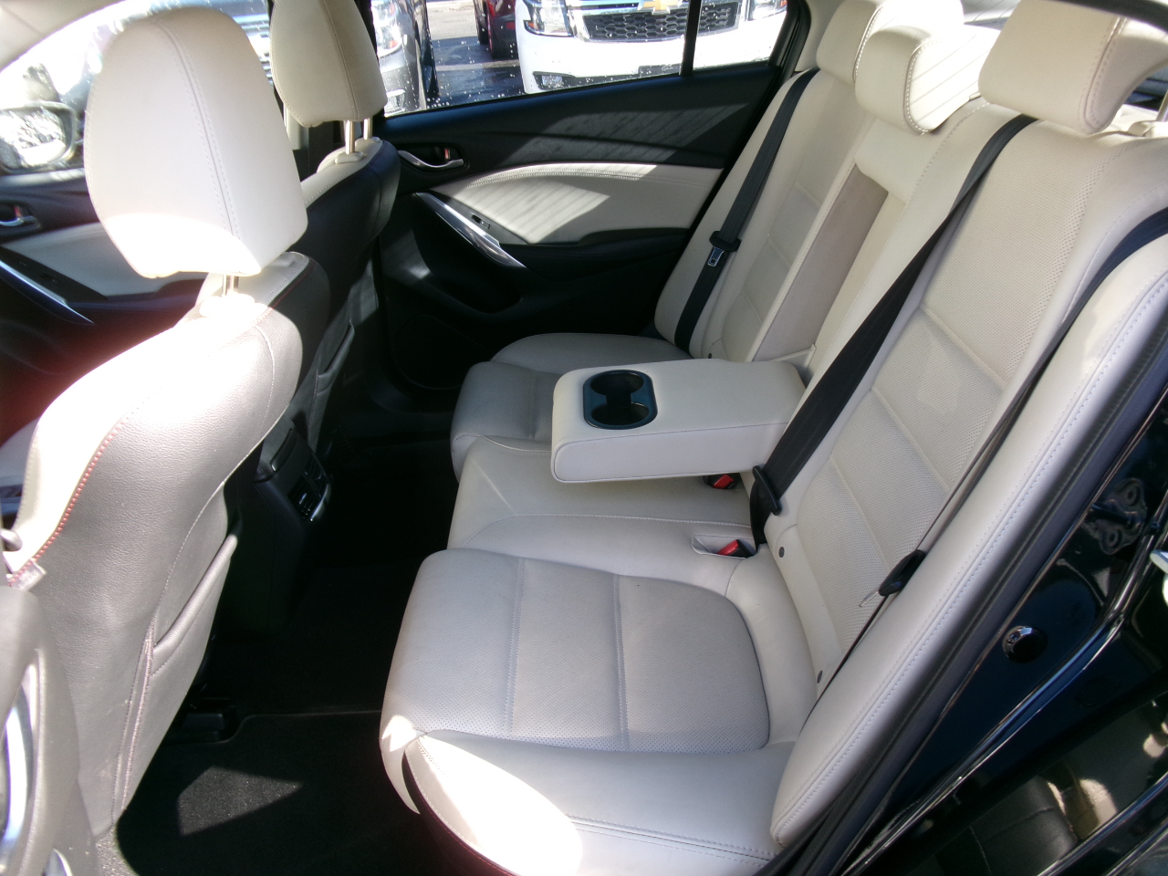 Mazda MAZDA6 i Grand Touring 2015