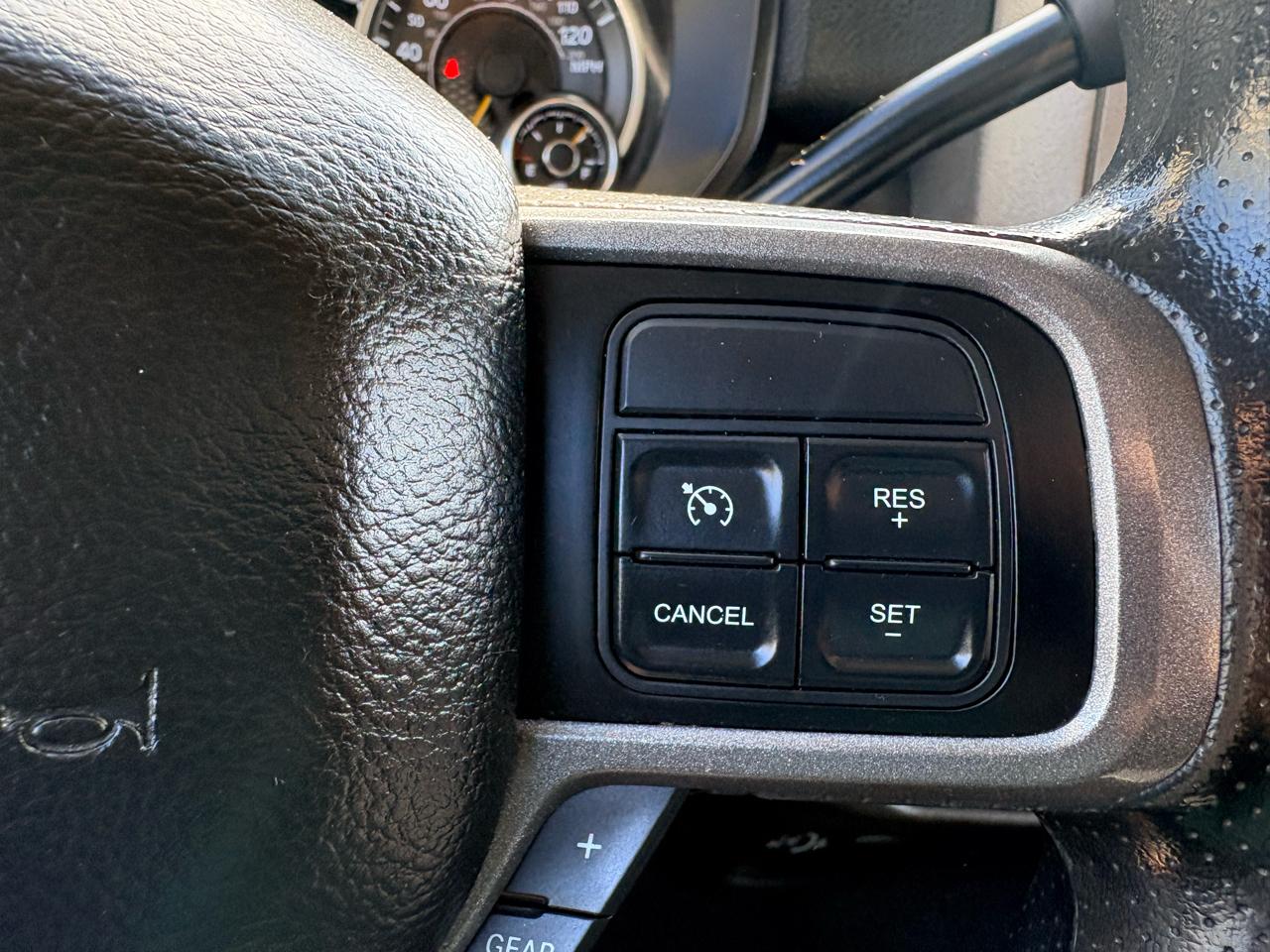 RAM 2500 Tradesman Crew Cab SWB 4WD 2020