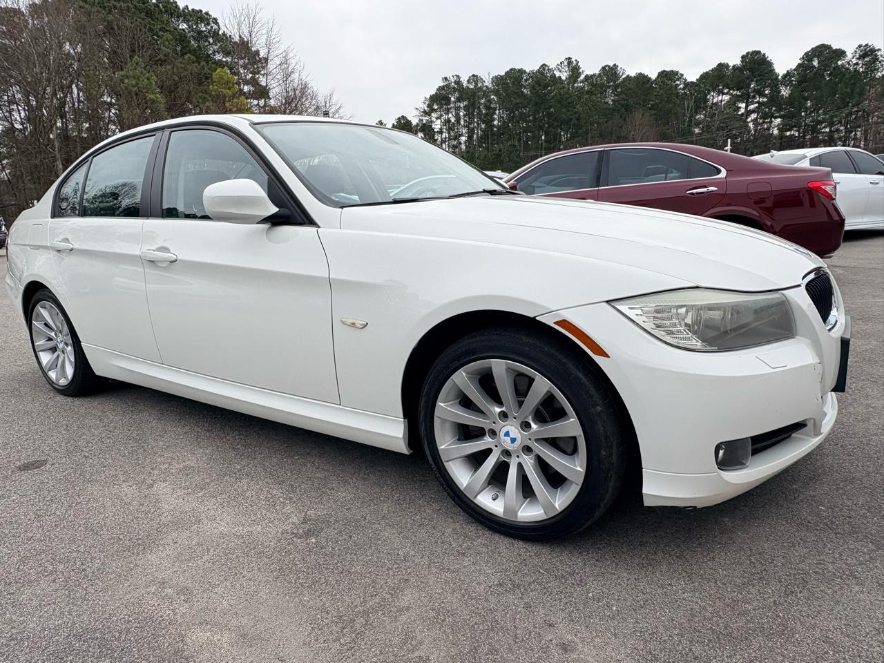 BMW 3-Series 328i 2011