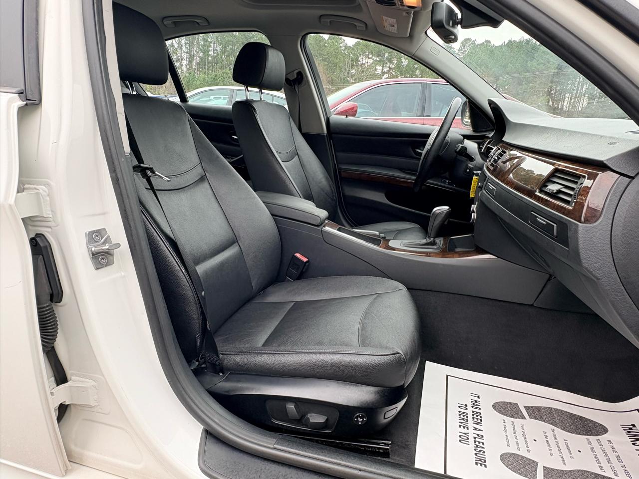 BMW 3-Series 328i 2011