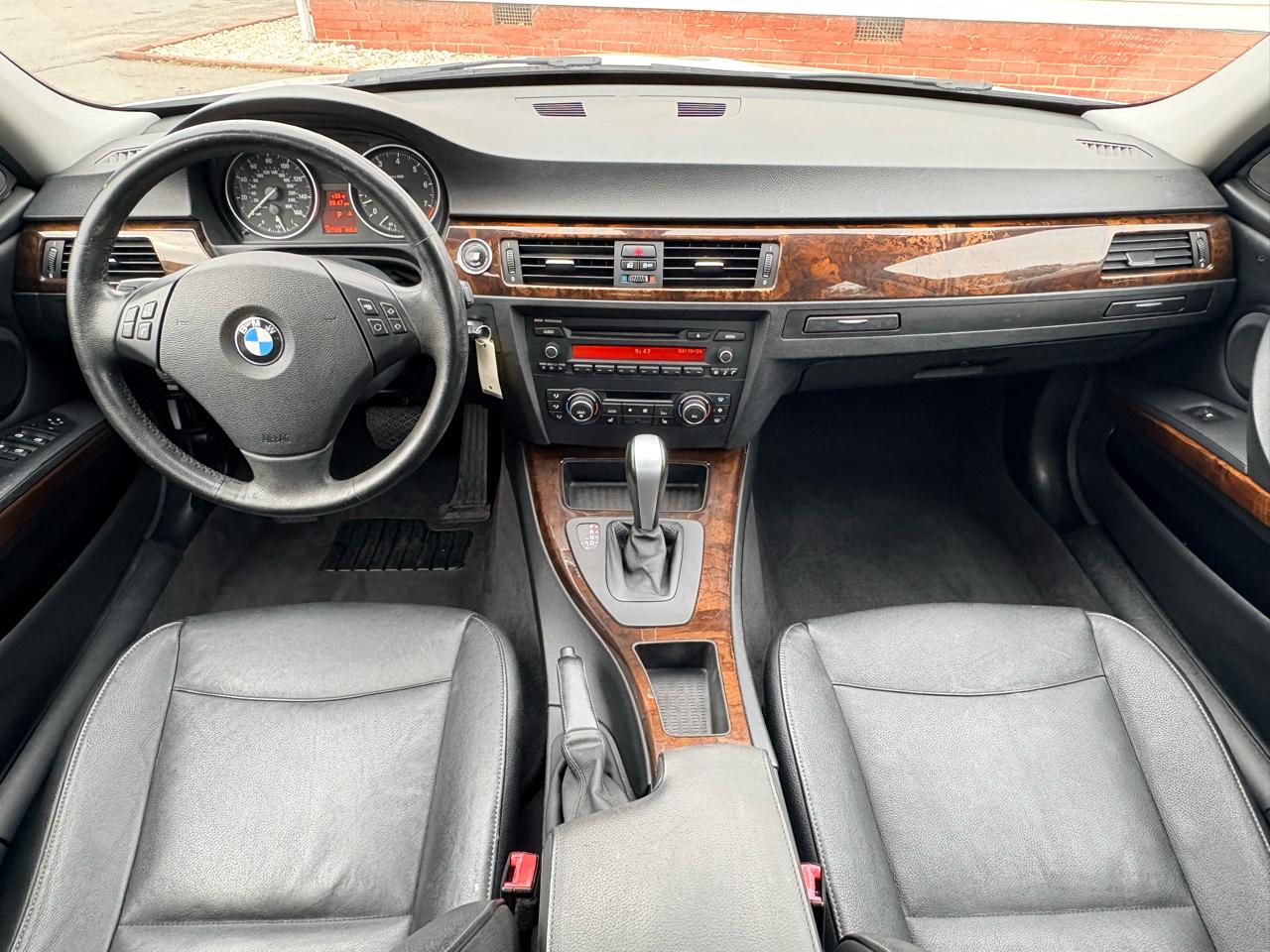 BMW 3-Series 328i 2011