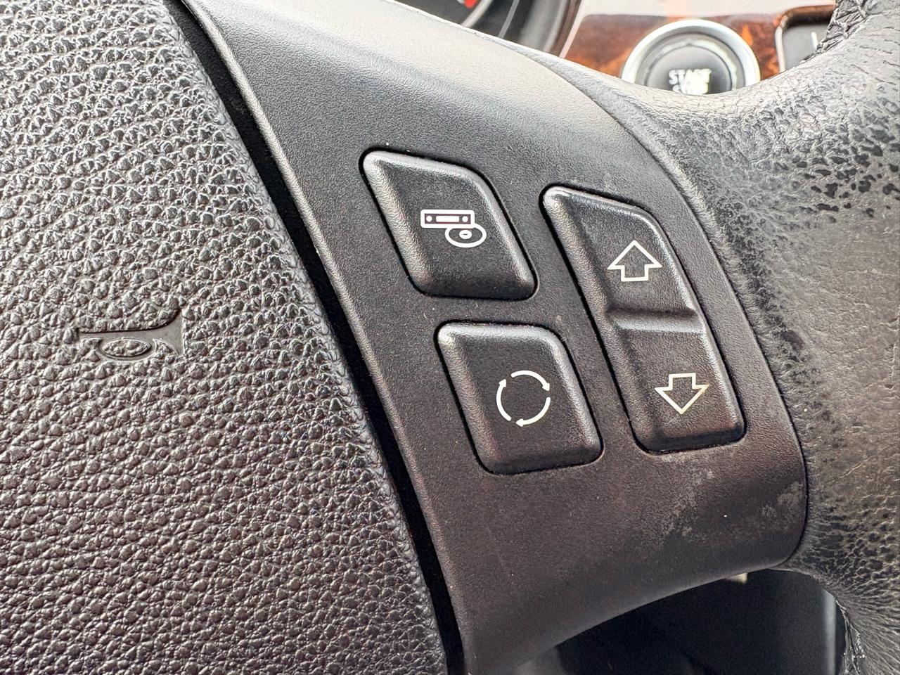 BMW 3-Series 328i 2011