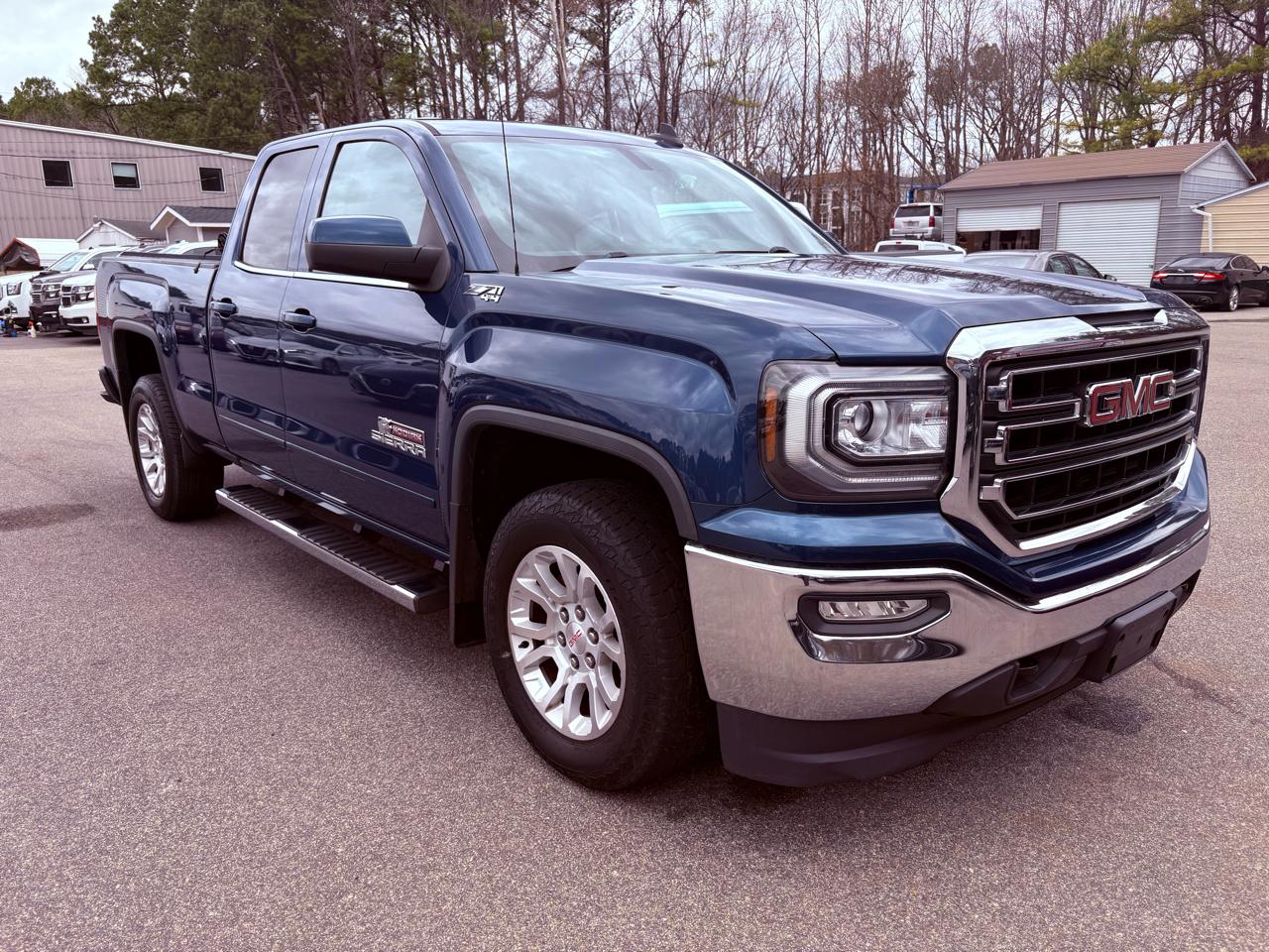 GMC Sierra 1500 4WD Ext Cab 143.5" SLE 2018