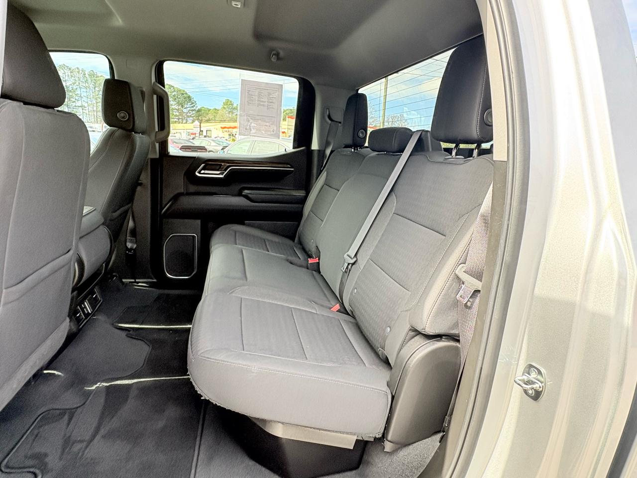 Chevrolet Silverado 1500 4WD Crew Cab 143.5" LT 2022