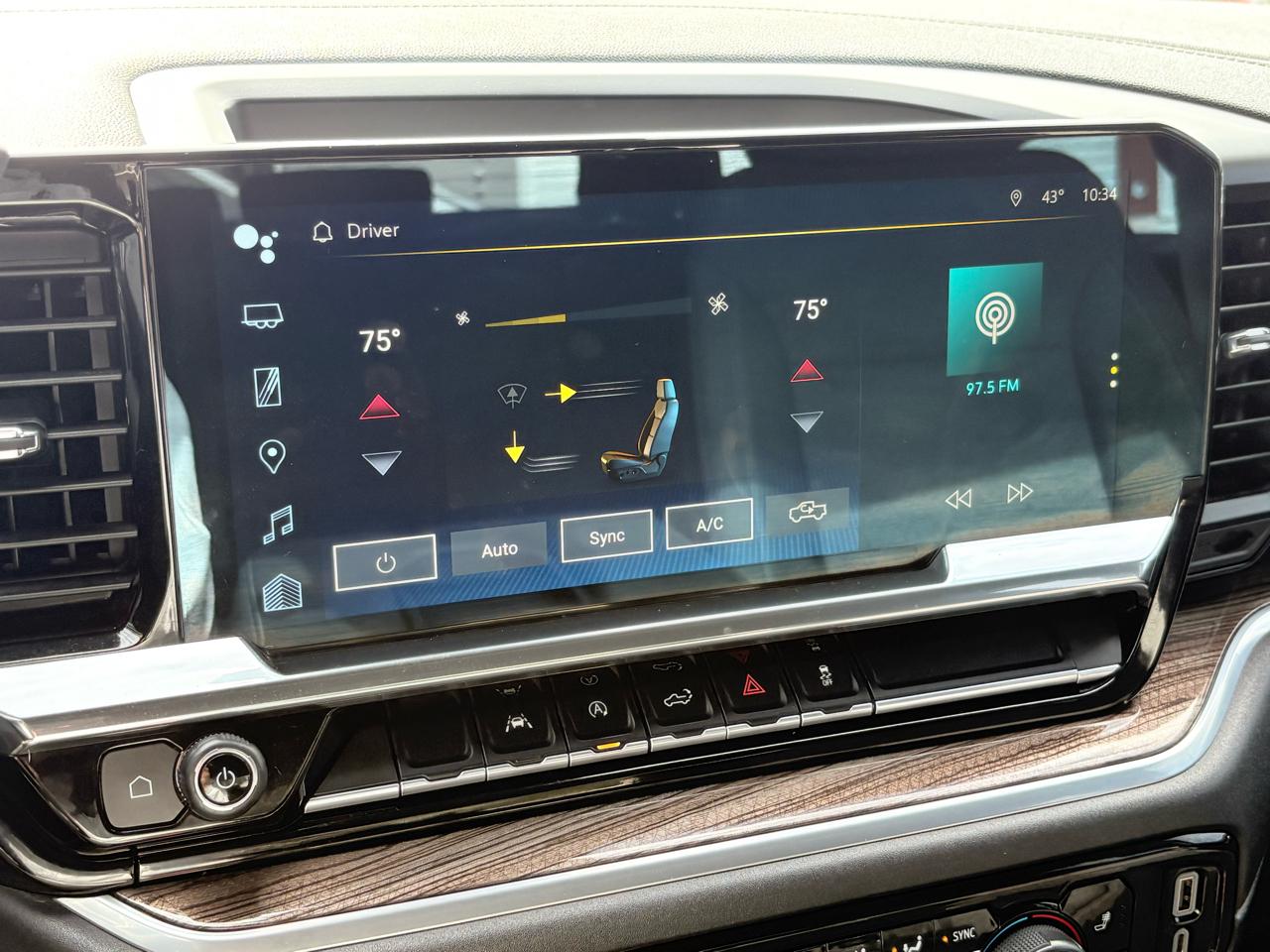 Chevrolet Silverado 1500 4WD Crew Cab 143.5" LT 2022