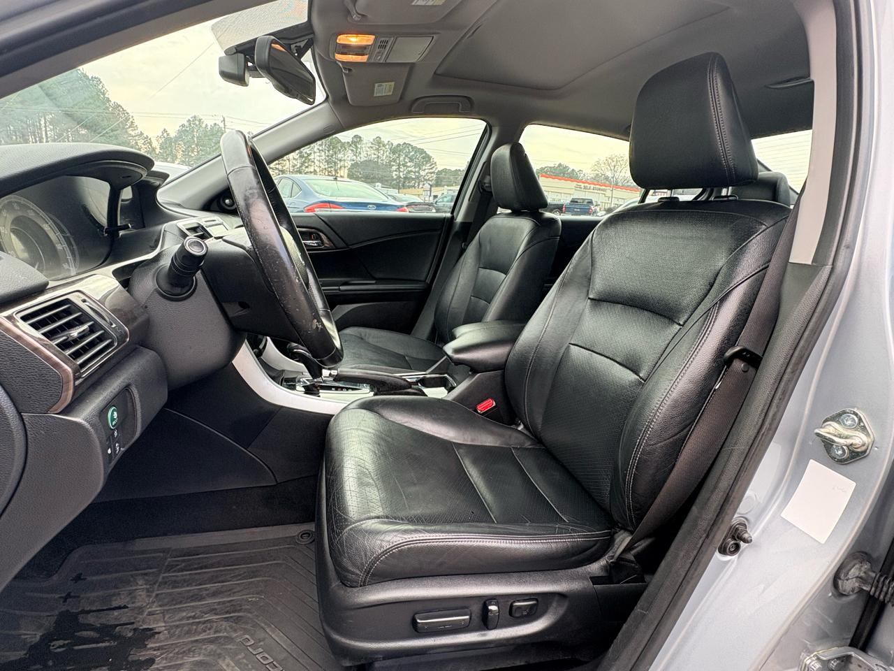 Honda Accord Touring V6 Sedan 6-Spd AT 2017