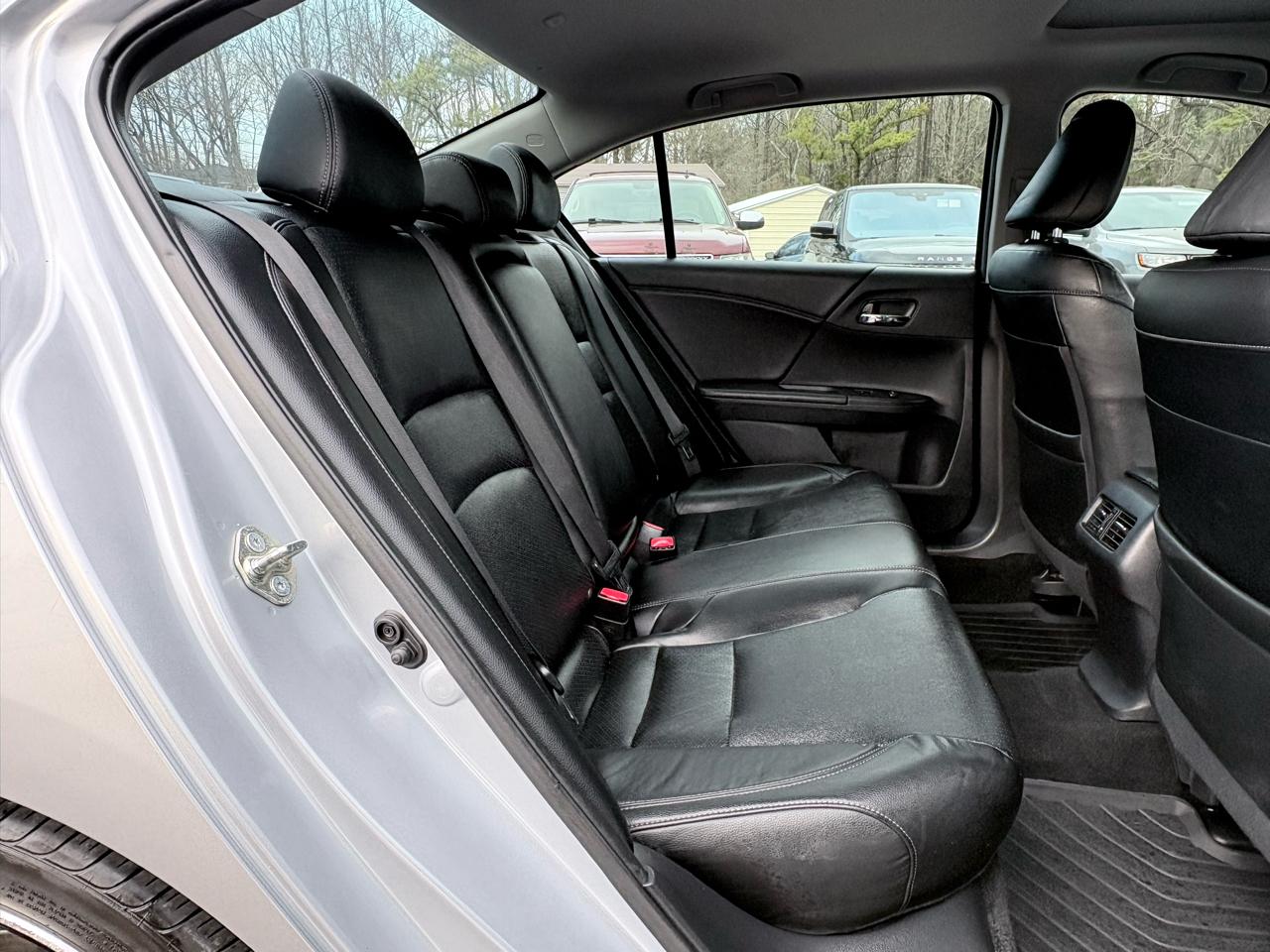 Honda Accord Touring V6 Sedan 6-Spd AT 2017