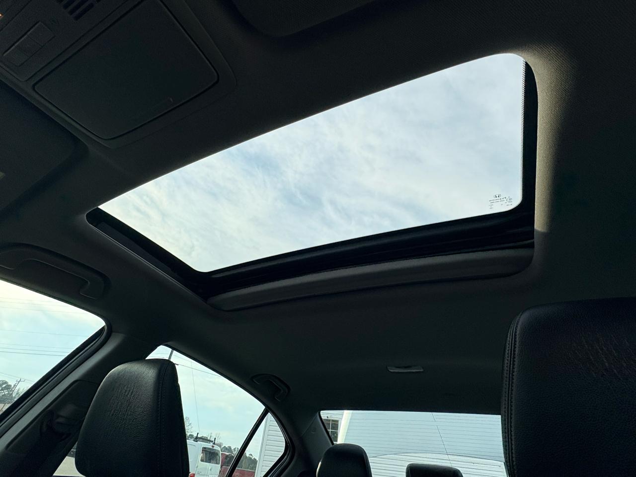 Honda Accord Touring V6 Sedan 6-Spd AT 2017