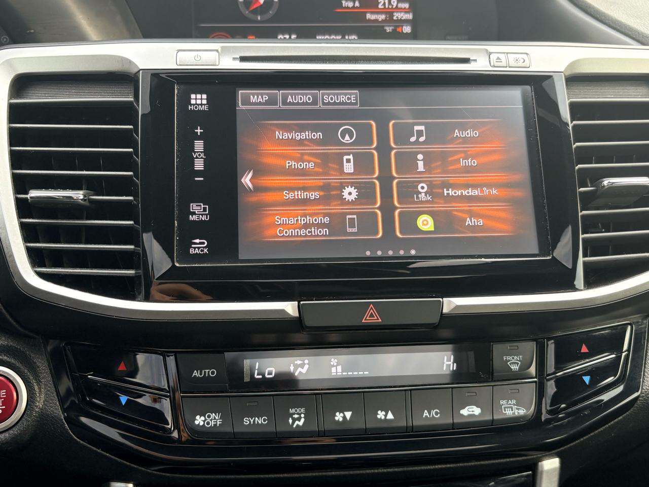 Honda Accord Touring V6 Sedan 6-Spd AT 2017