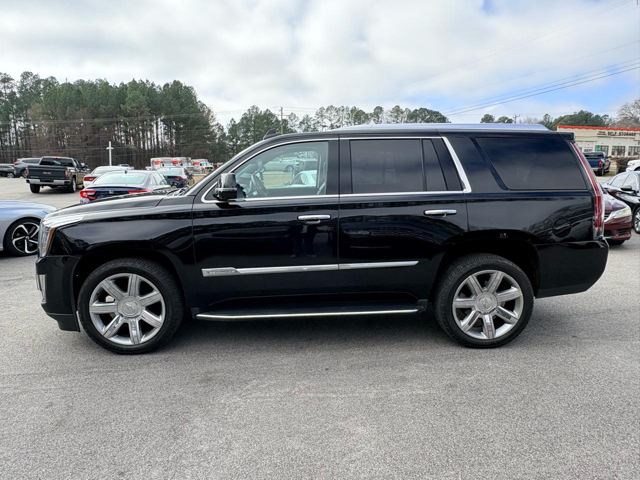 Cadillac Escalade Luxury 4WD 2019