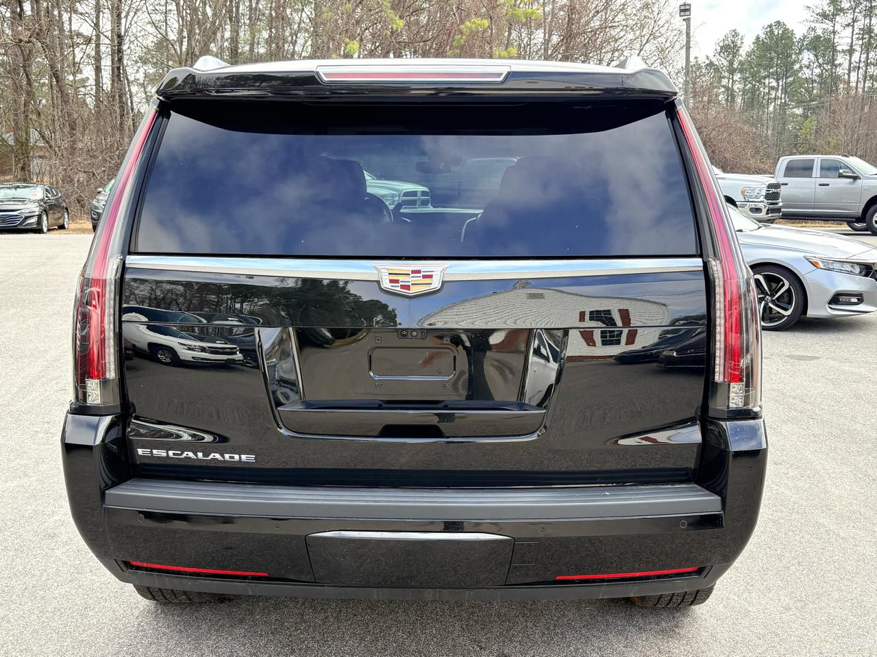 Cadillac Escalade Luxury 4WD 2019