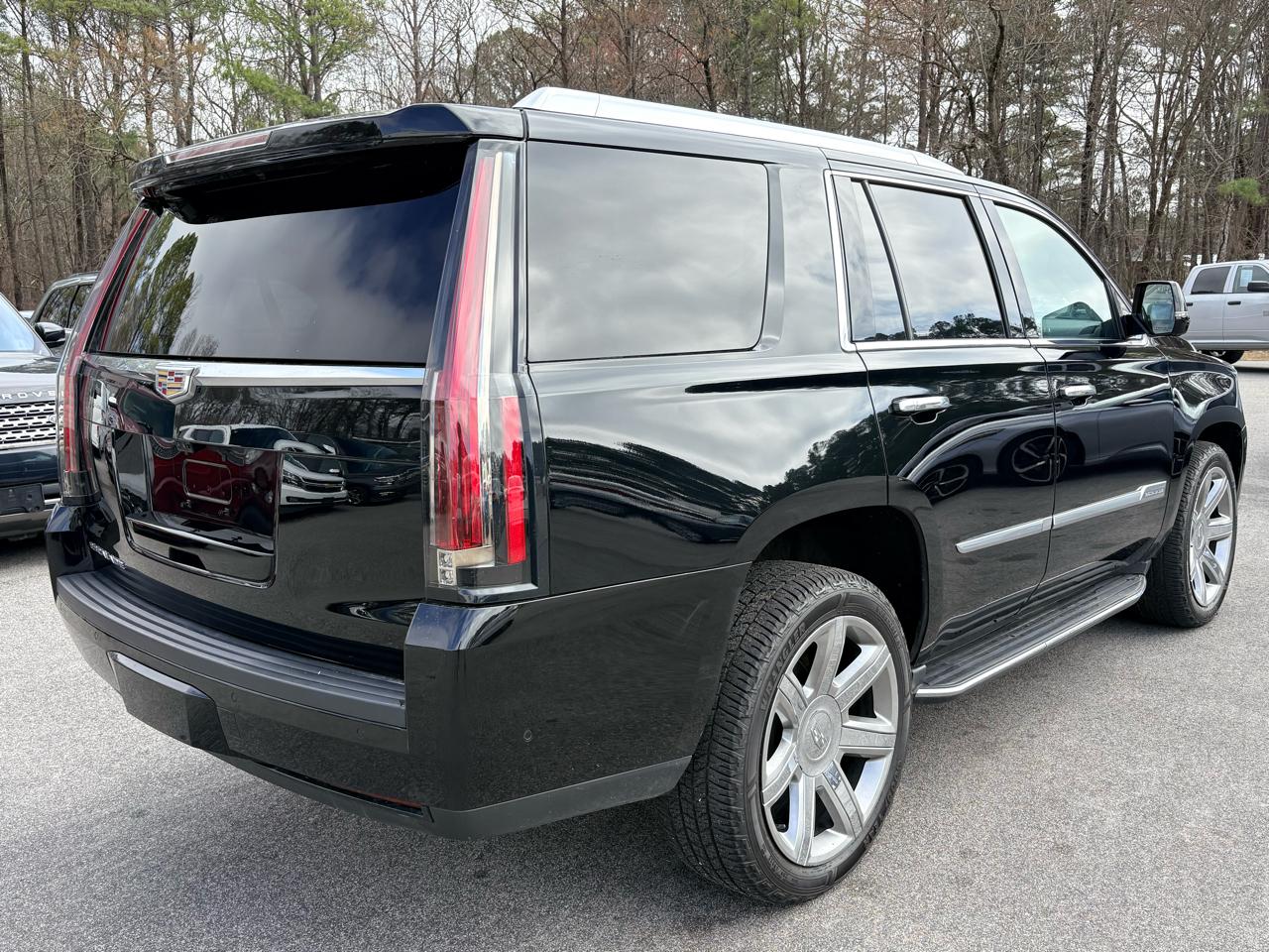 Cadillac Escalade Luxury 4WD 2019