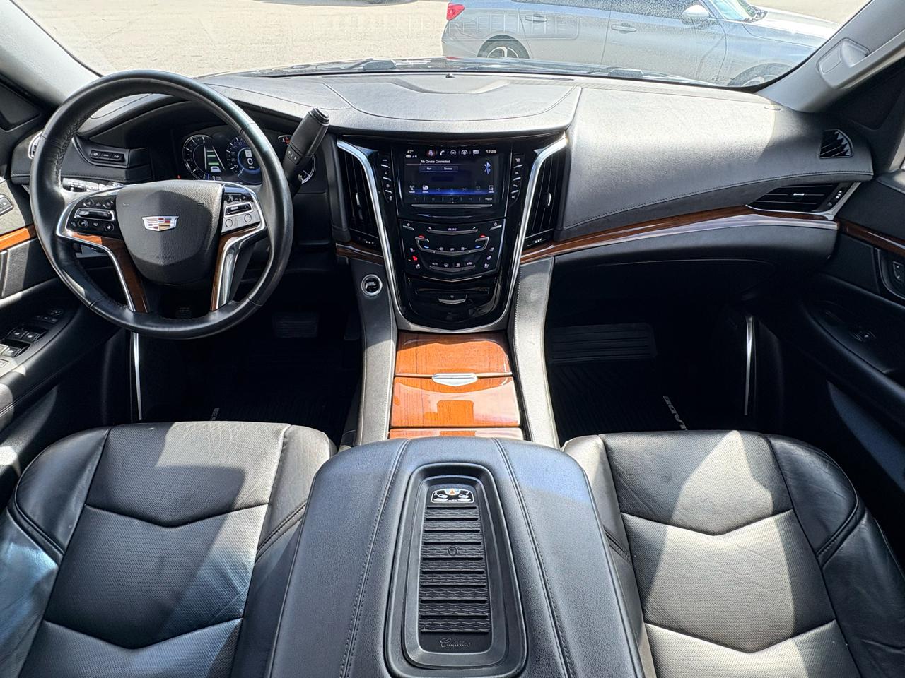 Cadillac Escalade Luxury 4WD 2019