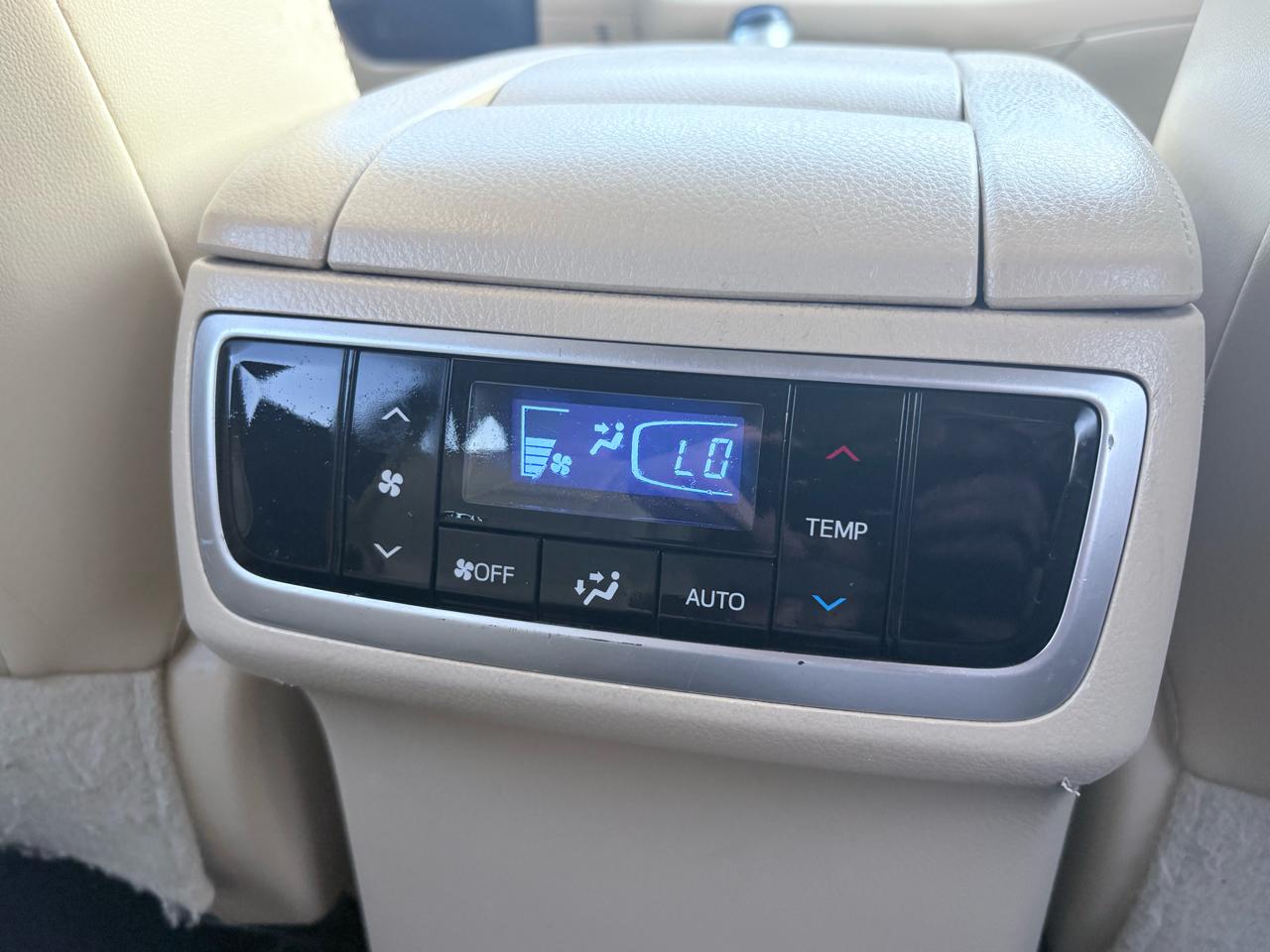 Toyota Highlander Limited 2015