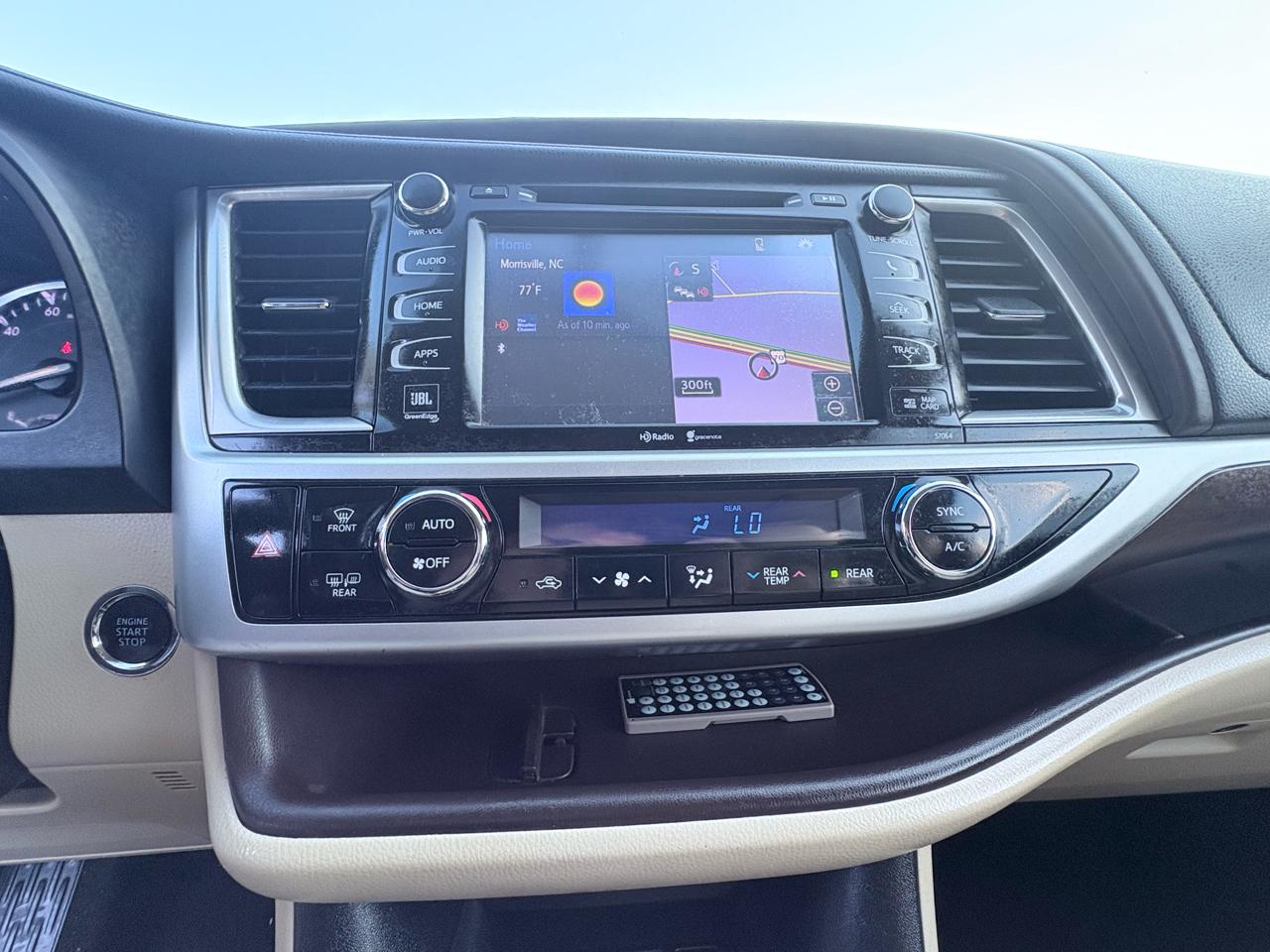 Toyota Highlander Limited 2015