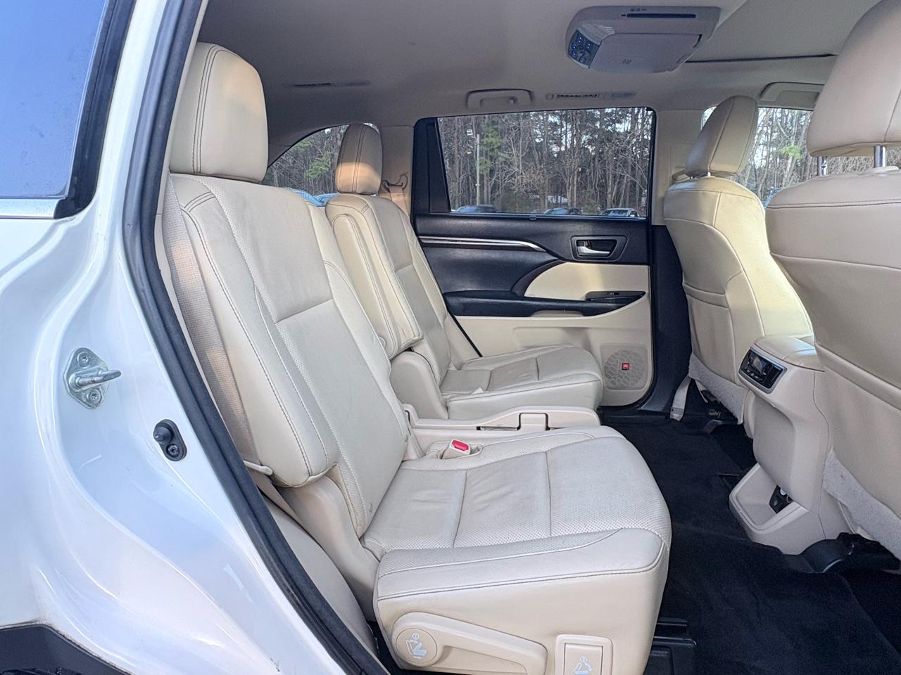 Toyota Highlander Limited 2015