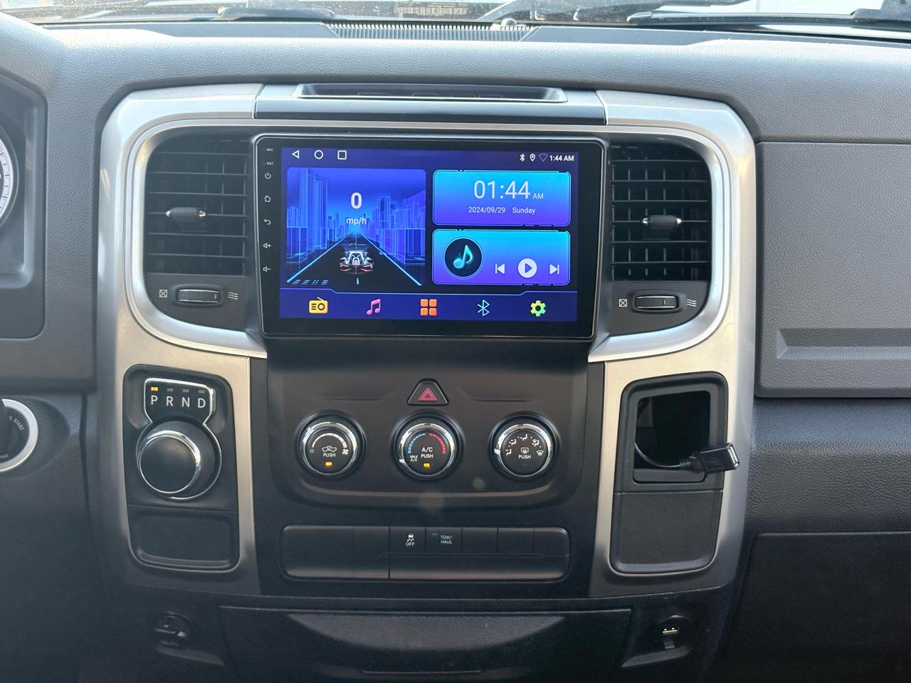 RAM 1500 SLT Quad Cab 2014