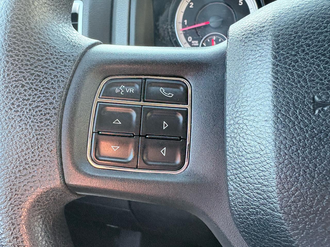 RAM 1500 SLT Quad Cab 2014