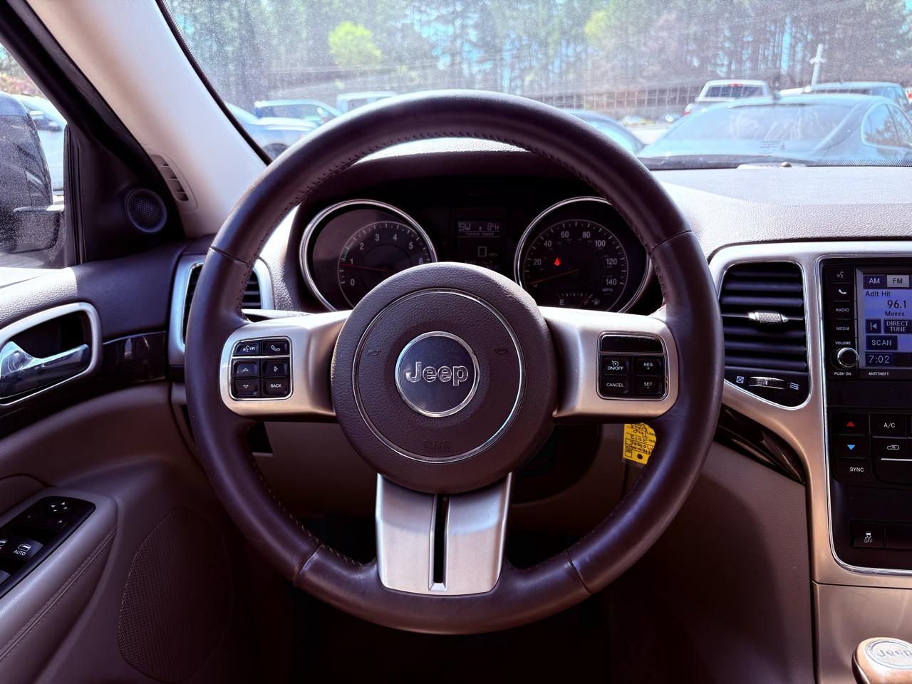 Jeep Grand Cherokee Laredo 4WD 2012