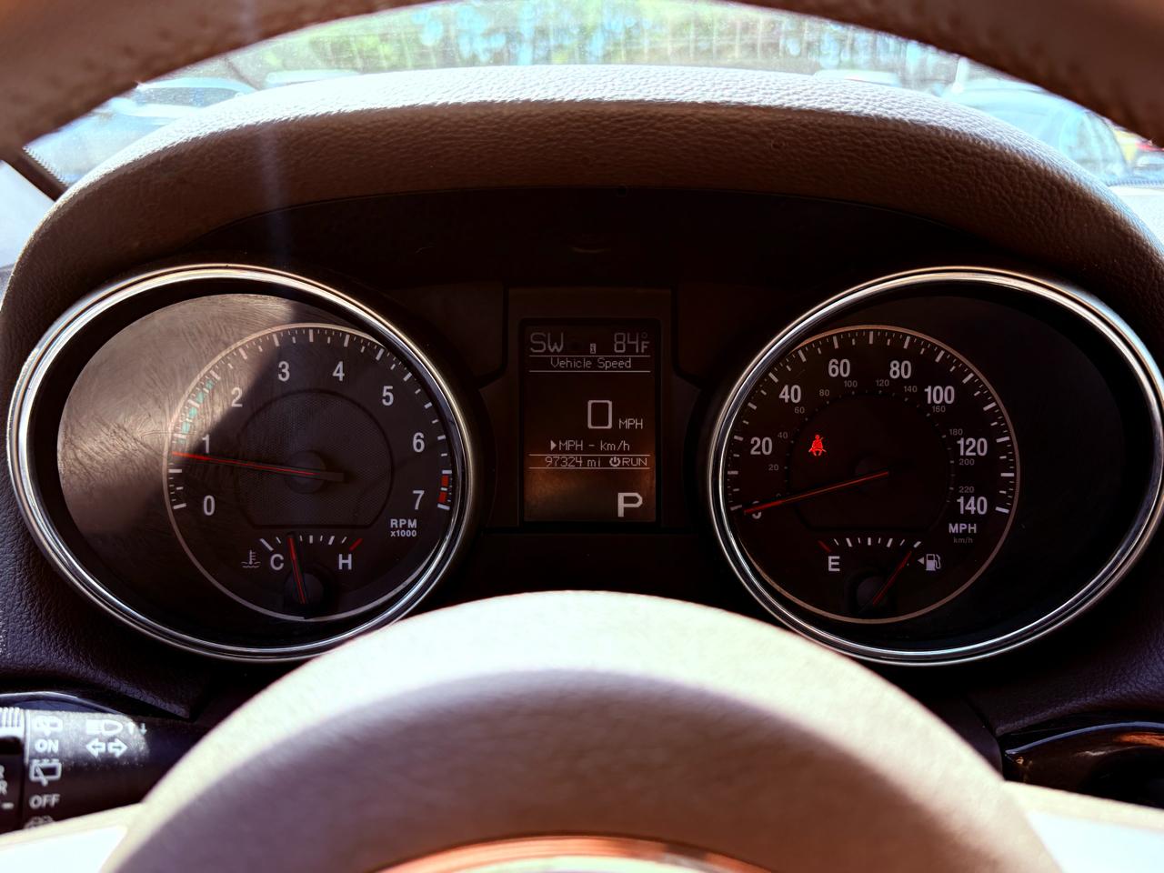 Jeep Grand Cherokee Laredo 4WD 2012